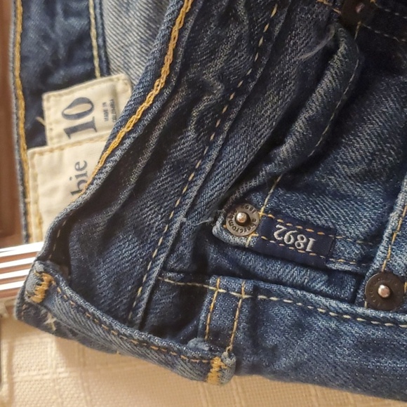 Abercrombie Jeans Boys Size 10 Blue Kilburn Low Rise Boot Distressed - Picture 8 of 16